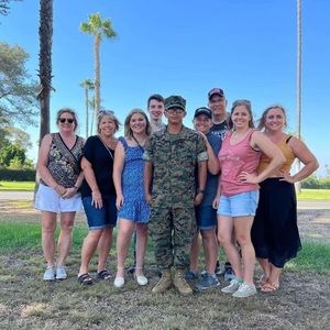 Meet your Posher, Cole